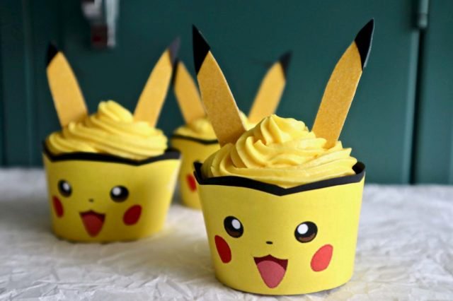 Pikachu Cupcakes with Printable Cupcake Wrappers - Websplashers