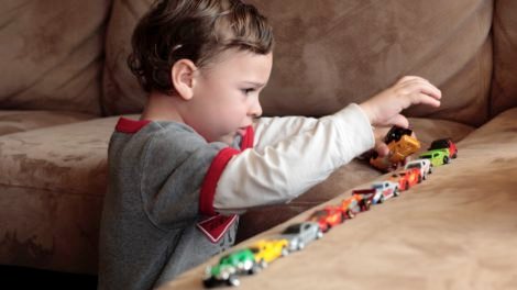 why is lining up toys a sign of autism