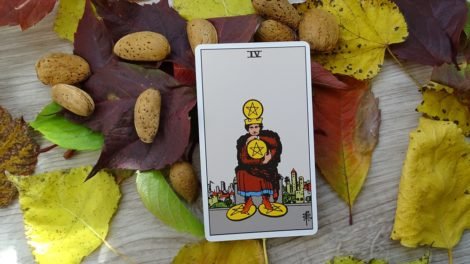 four of pentacles feelings