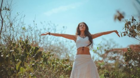 555 angel number meaning manifestation