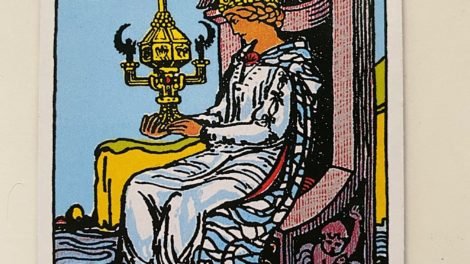 The Queen of Cups as Feelings