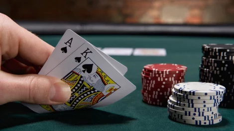 Learn How to Play Poker - Texas Hold 'Em