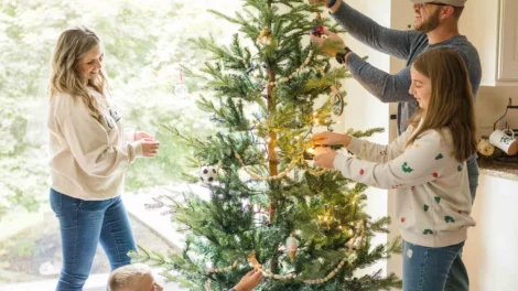 Simple ways to make Christmas special