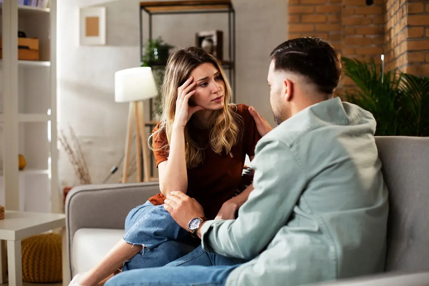 How To Gain Trust Back in a Relationship After Lying