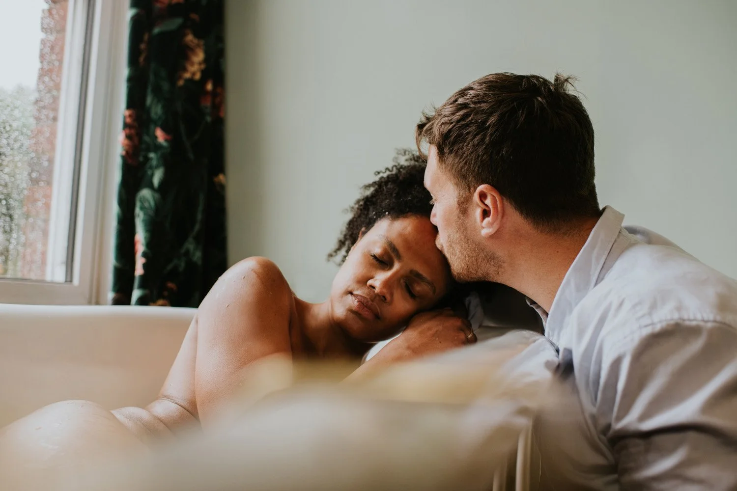 How to Be Vulnerable in a Relationship