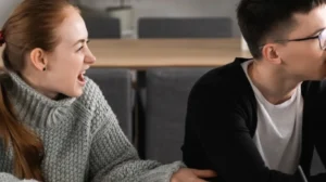 Signs You Are in an Emotionally Manipulative Relationship