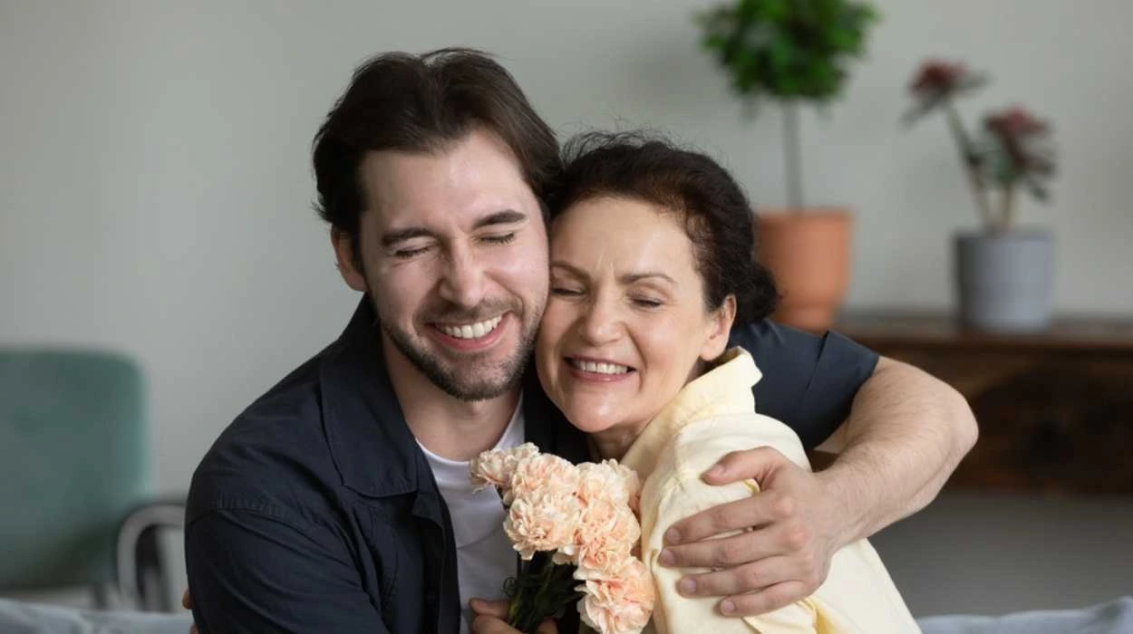 The Psychology of Older Woman–Younger Man Relationships