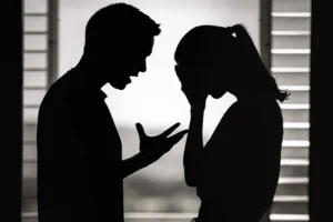 Toxic Teenage Relationships: Signs, Red Flags, and How to Break Free Safely
