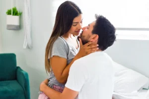 how to build emotional intimacy with a man