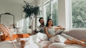 Cozy Home Decor Ideas For Couples Who Love Staying In