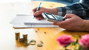 How I Cut My Monthly Expenses in Half (Realistic, No Extreme Frugality)