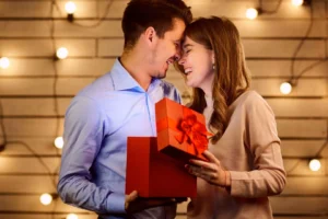 Romantic Gifts For Girlfriend Under $30