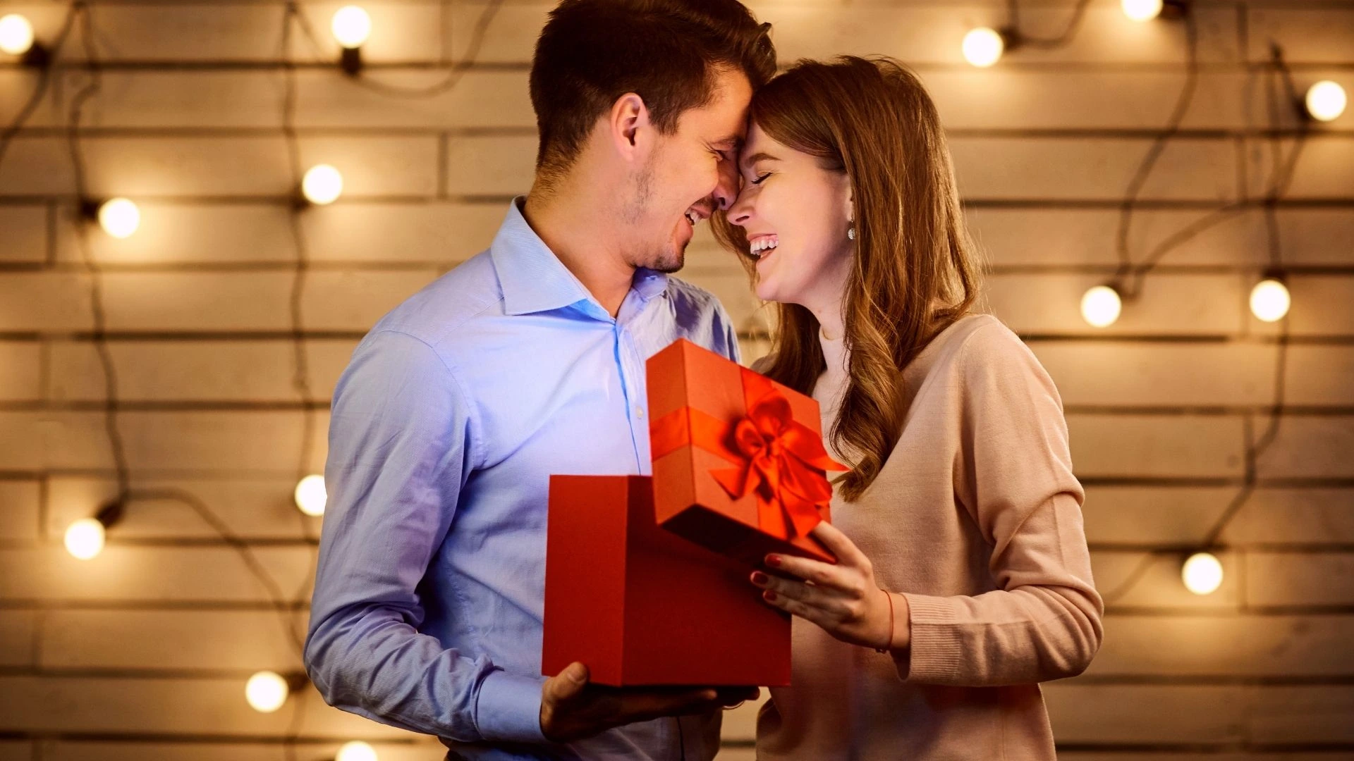 Romantic Gifts For Girlfriend Under $30