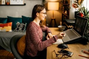 How to Make 100K a Year in Passive Income