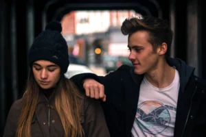 Signs She Only Sees You as a Friend Through Text