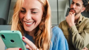 Signs You and Your Ex Are Still in Love