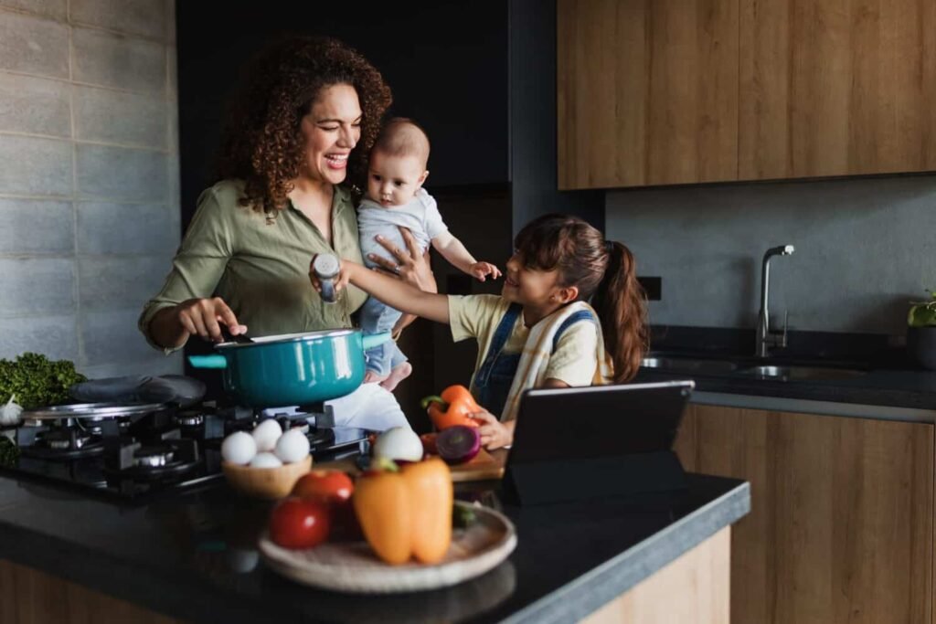 15 Easy High-Protein Dinner Recipes Under 30 Minutes for Busy Moms