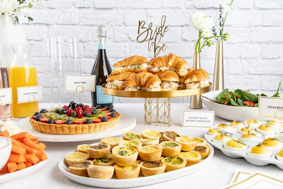 25 Green Themed Party Food Ideas for a Bridal Shower (Elegant & Easy)