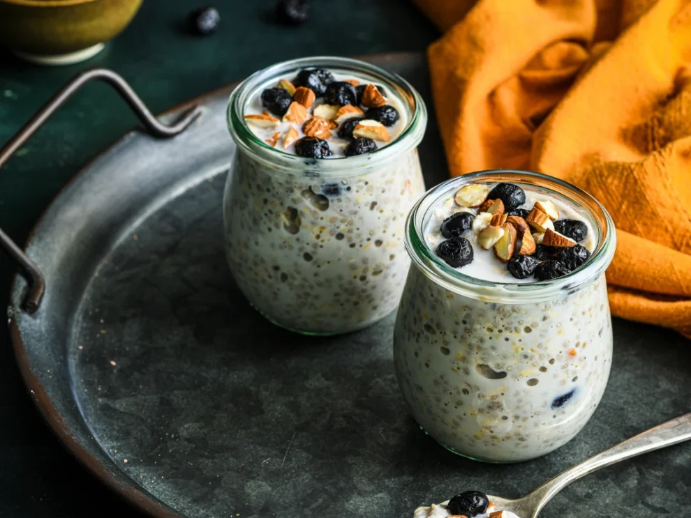 How to Make Vegan Overnight Oats Without Dairy (Easy 5-Minute Recipe)