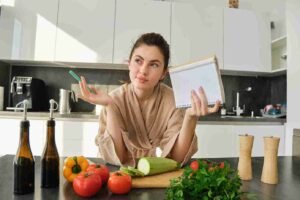 How to Reduce Estrogen Dominance Naturally With Diet