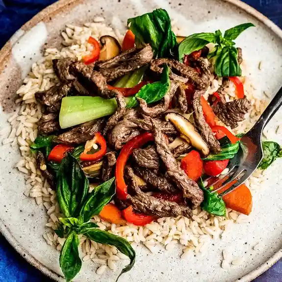 Lean Beef Stir-Fry with Brown Rice