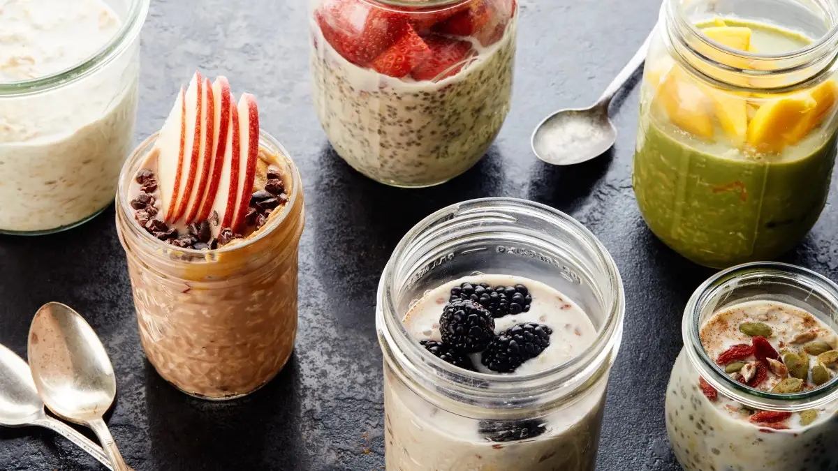 Overnight Oats Recipe with Maple Syrup and Cinnamon