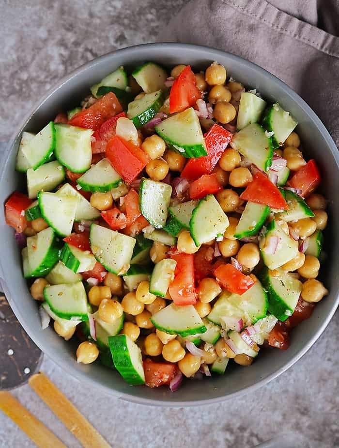 Quick Chickpea Salad