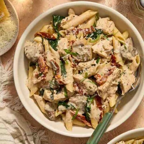 Crock Pot Creamy Chicken Pasta