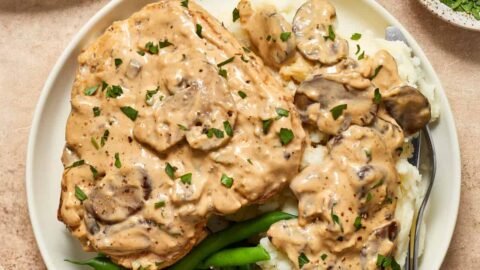 Easy Skillet Cream of Mushroom Pork Chops