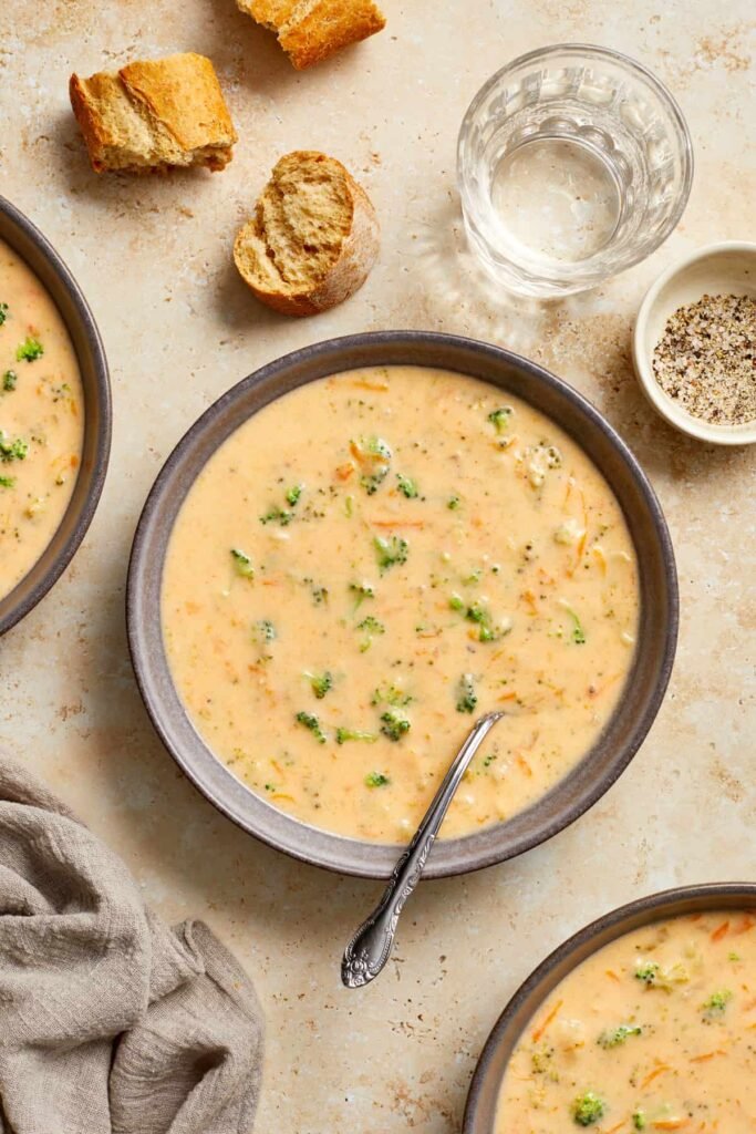 Instant Pot Broccoli Cheddar Soup
