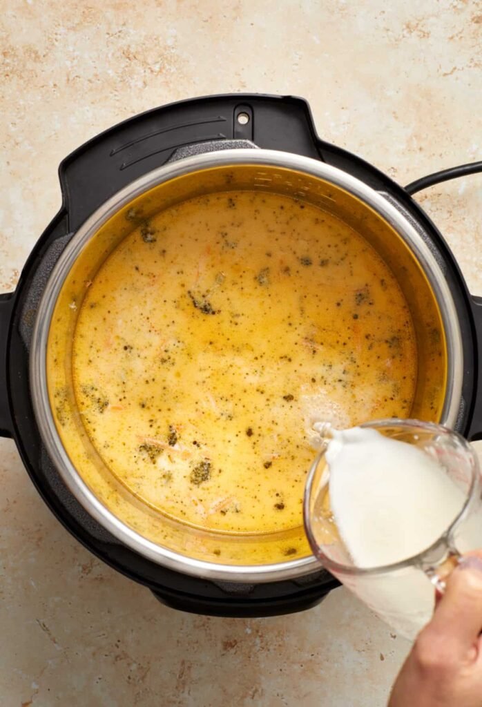 Instant Pot Broccoli Cheddar Soup
