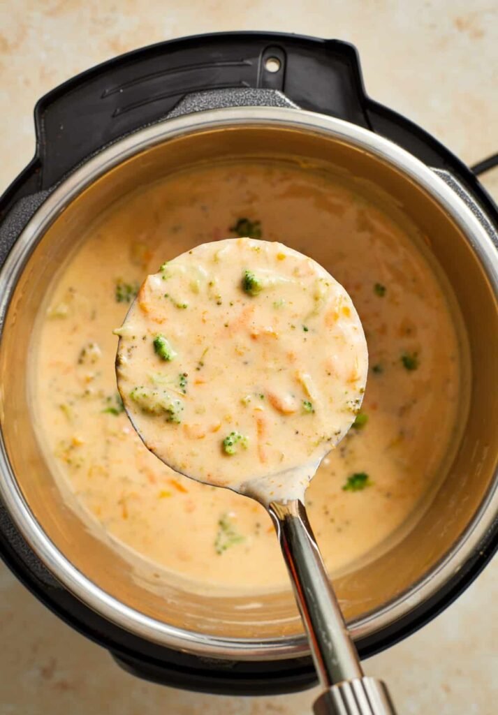 Instant Pot Broccoli Cheddar Soup
