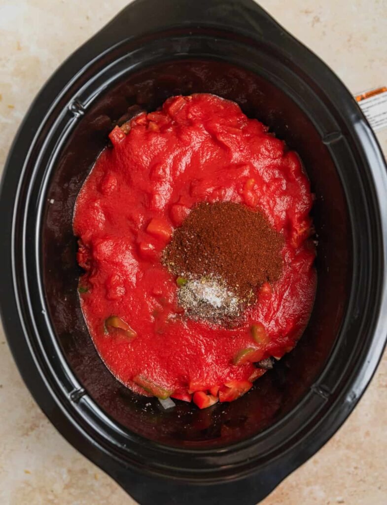 Simple Slow Cooker Chili Recipe (No Beans)