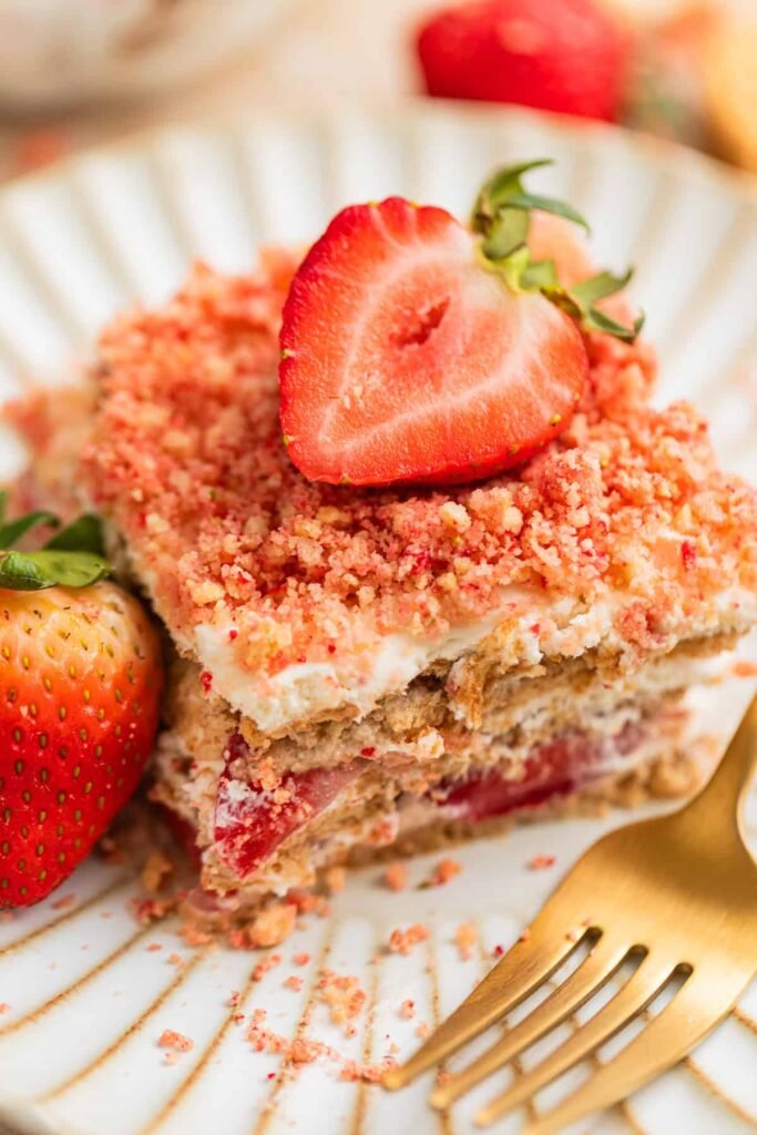 Strawberry Cream Cheese Icebox Cake