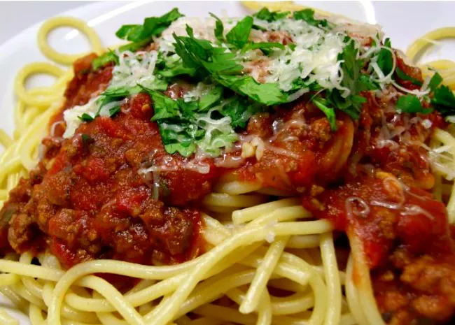 Homemade Spaghetti Sauce with Ground Beef
