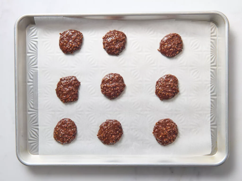 No-Bake Chocolate Oatmeal Cookies