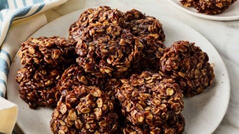 No-Bake Chocolate Oatmeal Cookies