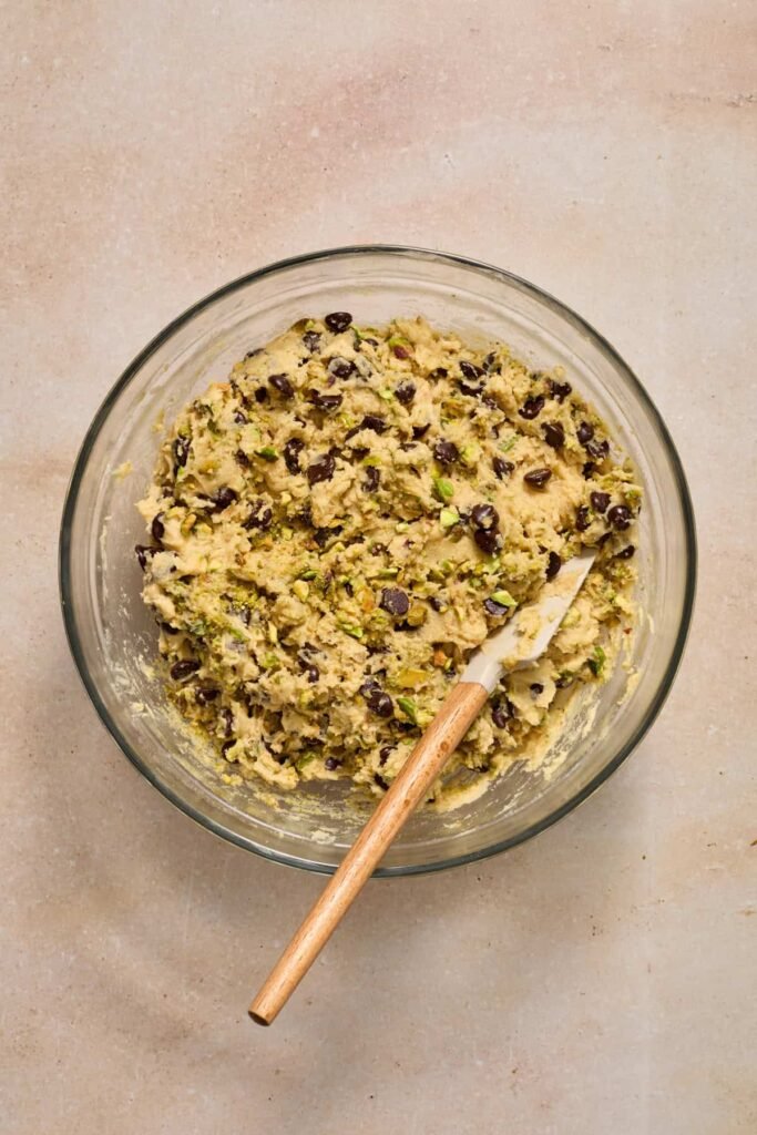 Pistachio Chocolate Chip Cookies