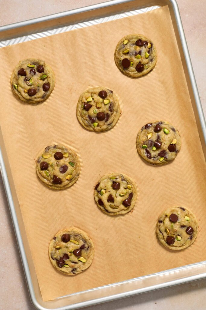 Pistachio Chocolate Chip Cookies