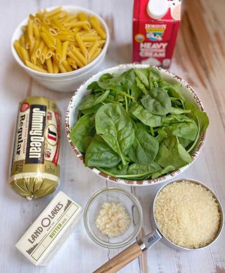 20 Minute Creamy Garlic Sausage & Spinach Pasta
