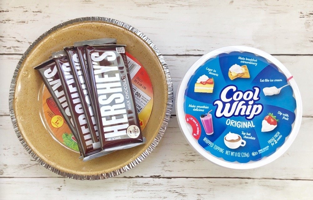 3 Ingredient No-Bake Hershey’s Pie