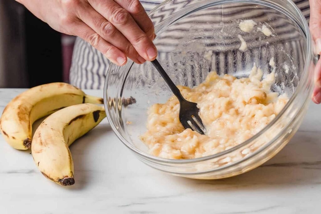 Best Homemade Walnut Banana Bread