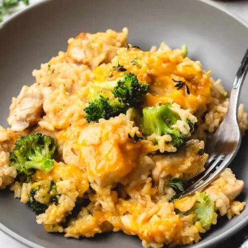 Cheesy Broccoli Chicken and Rice Casserole