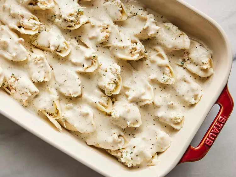 Chicken Alfredo Stuffed Shells