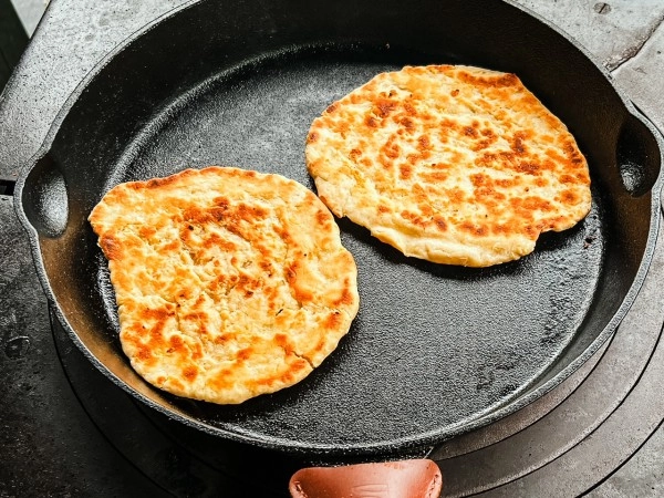 Easy Chicken Tikka Flatbreads