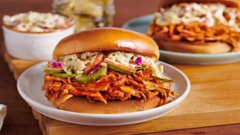 Slow Cooker BBQ Chicken Recipe