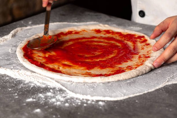 Cheesy Mini Pepperoni Pizza Rolls