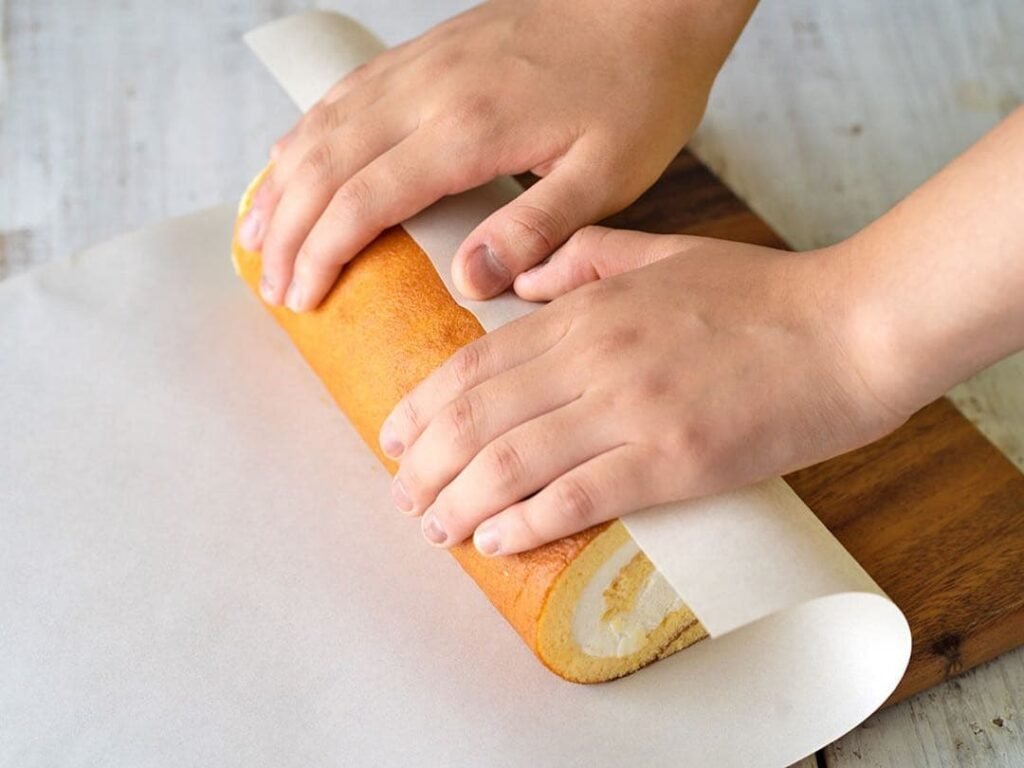 Easy Lemon Cream Roll Cake