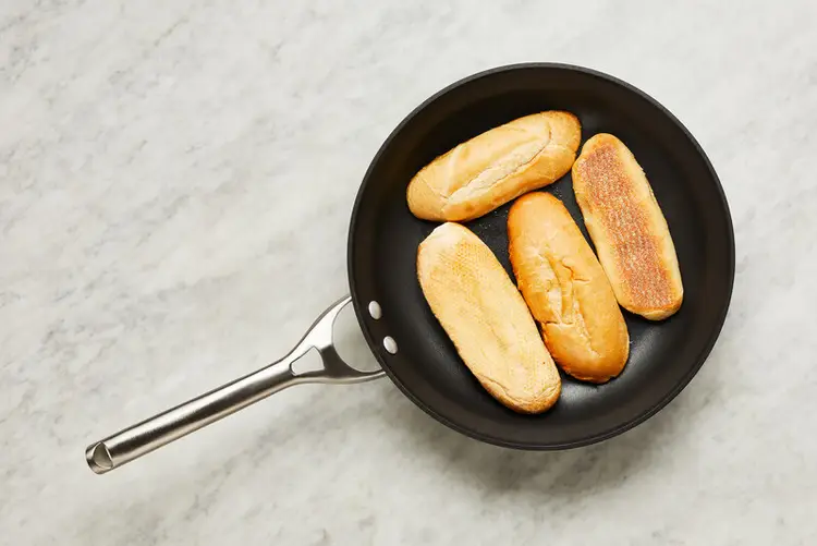 Easy Sausage and Pepper Sandwich