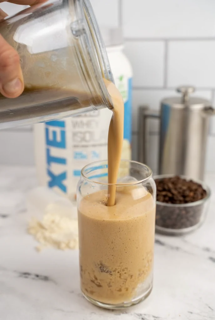 Easy Vanilla Latte Protein Smoothie